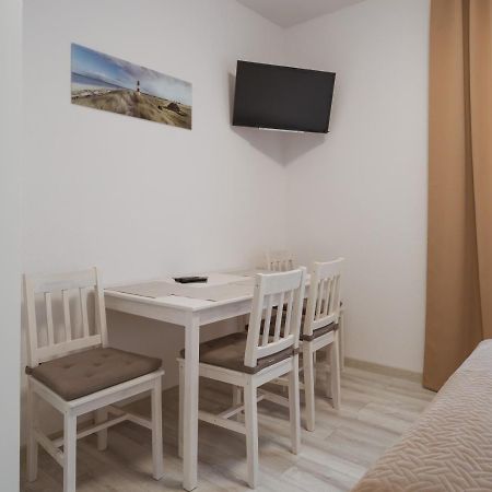 Apartament Dla 4 Osob Blisko Morza Niechorze Ngoại thất bức ảnh