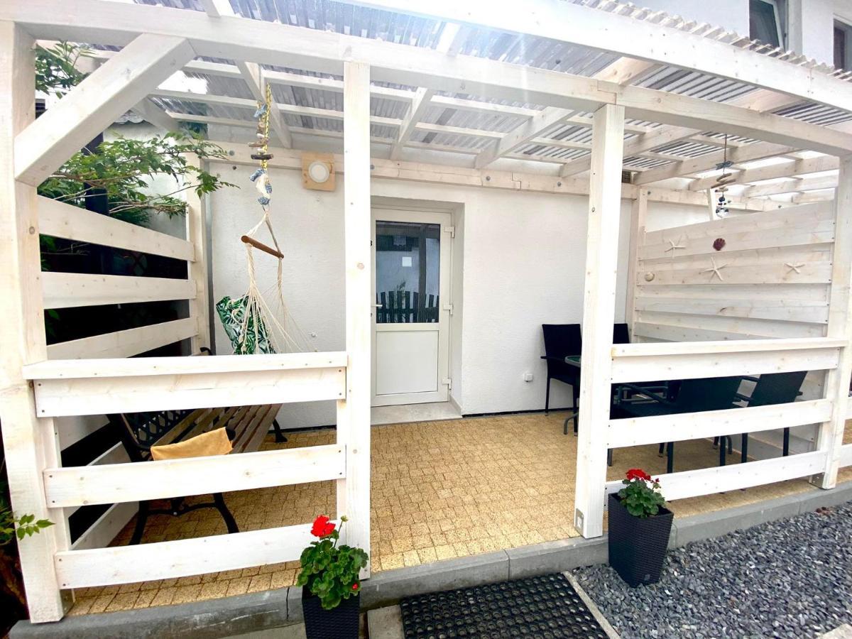 Apartament Dla 4 Osob Blisko Morza Niechorze Ngoại thất bức ảnh