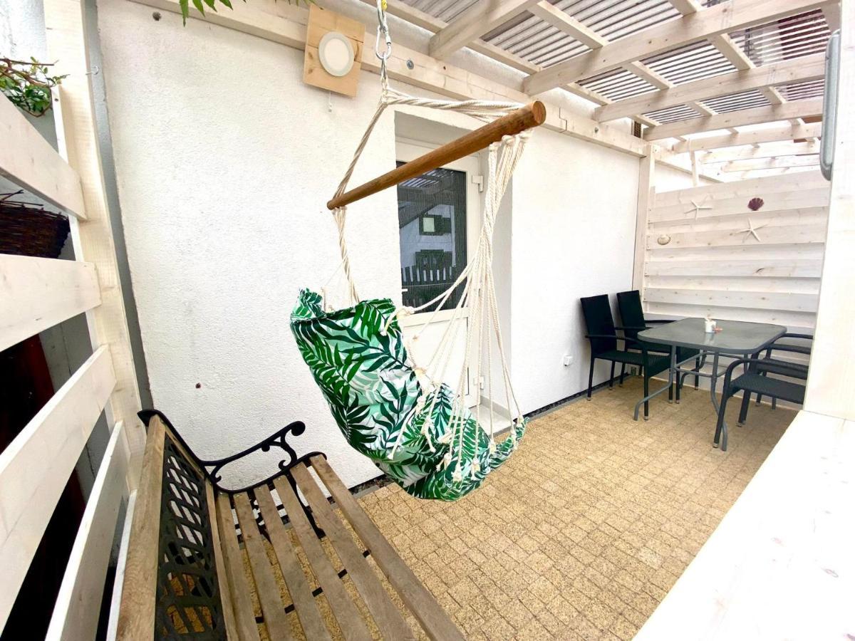 Apartament Dla 4 Osob Blisko Morza Niechorze Ngoại thất bức ảnh